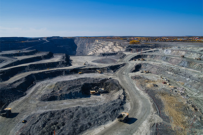 Production safety control plan for mining personnel